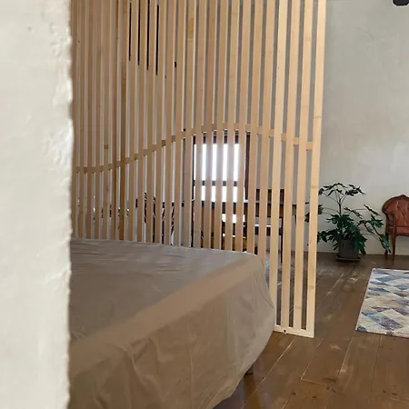 דירה Spacious Studio, View And Bath *