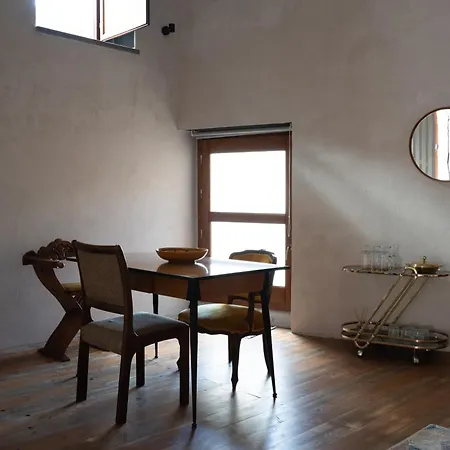 Spacious Studio, View And Bath *